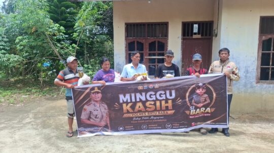 Polres Batu Bara dan Jajaran Polsek Gelar Minggu Kasih, Salurkan Bantuan Sembako kepada Masyarakat